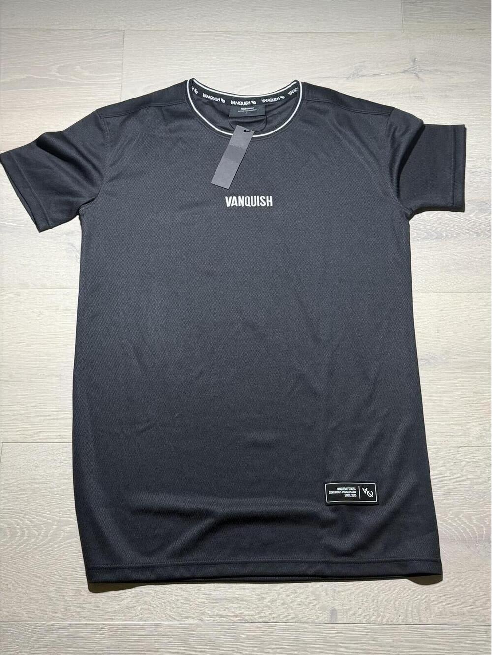 Vanquish Black Performance Training Gym T Shirt Men’s Large Athletic Tee NWT
